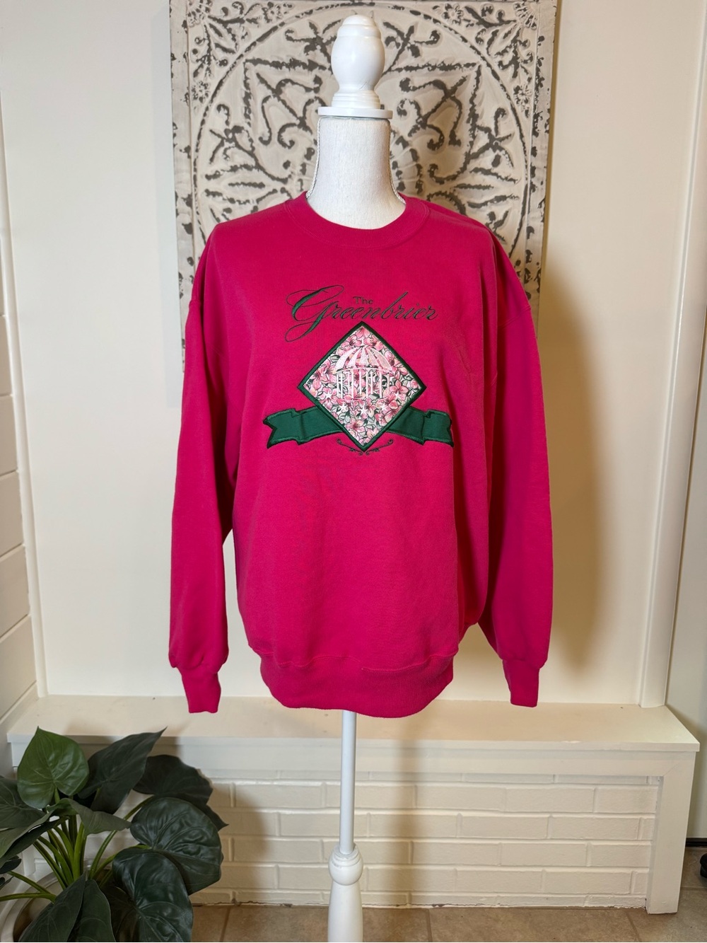 Vintage Greenbrier Resort Pink Crewneck Sweatshirt L - Picture 2 of 4